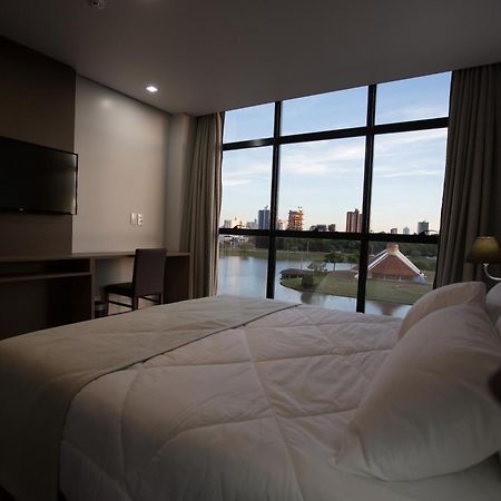 Bello Hotel Toledo  Eksteriør bilde