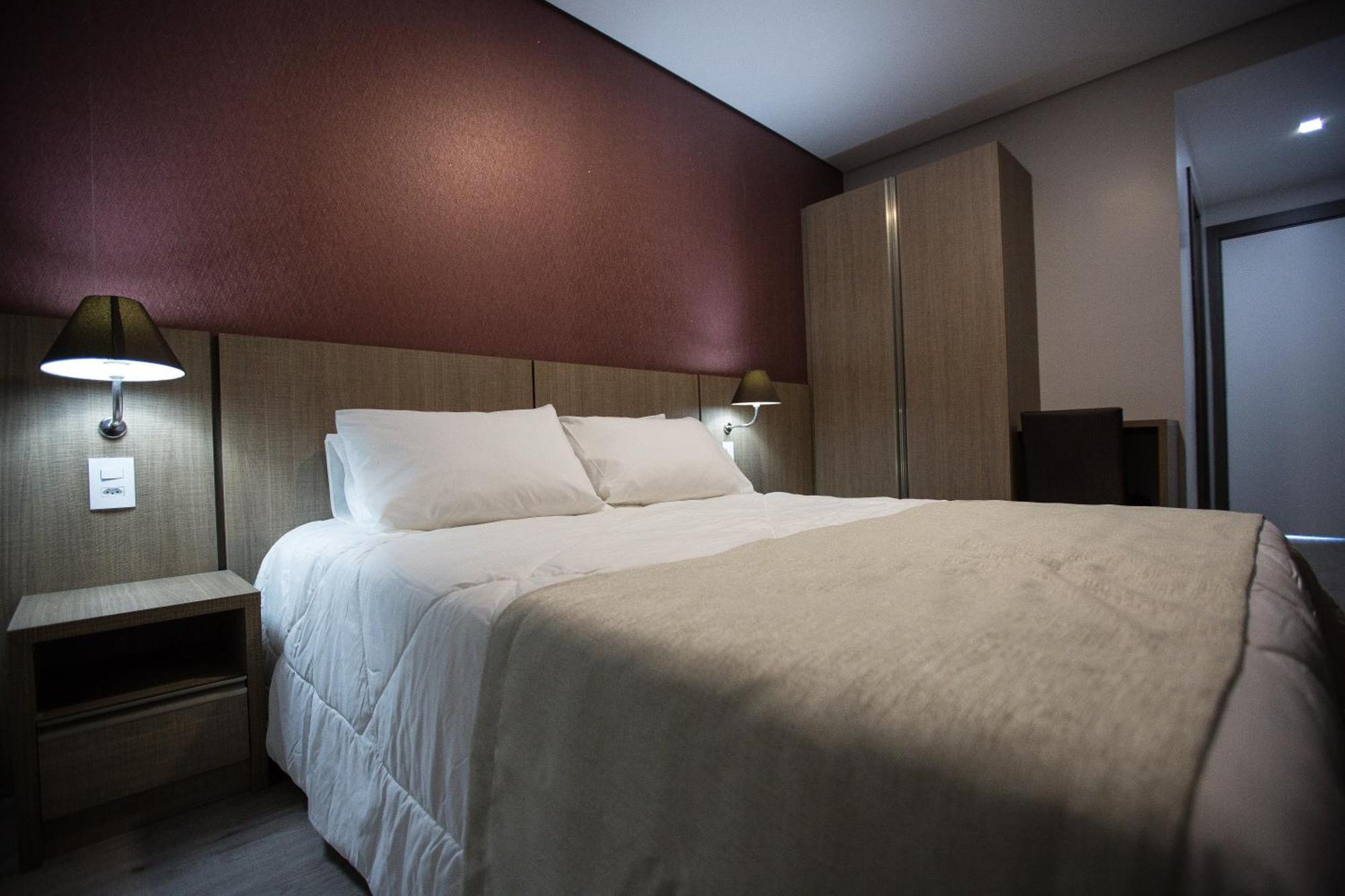Bello Hotel Toledo  Eksteriør bilde